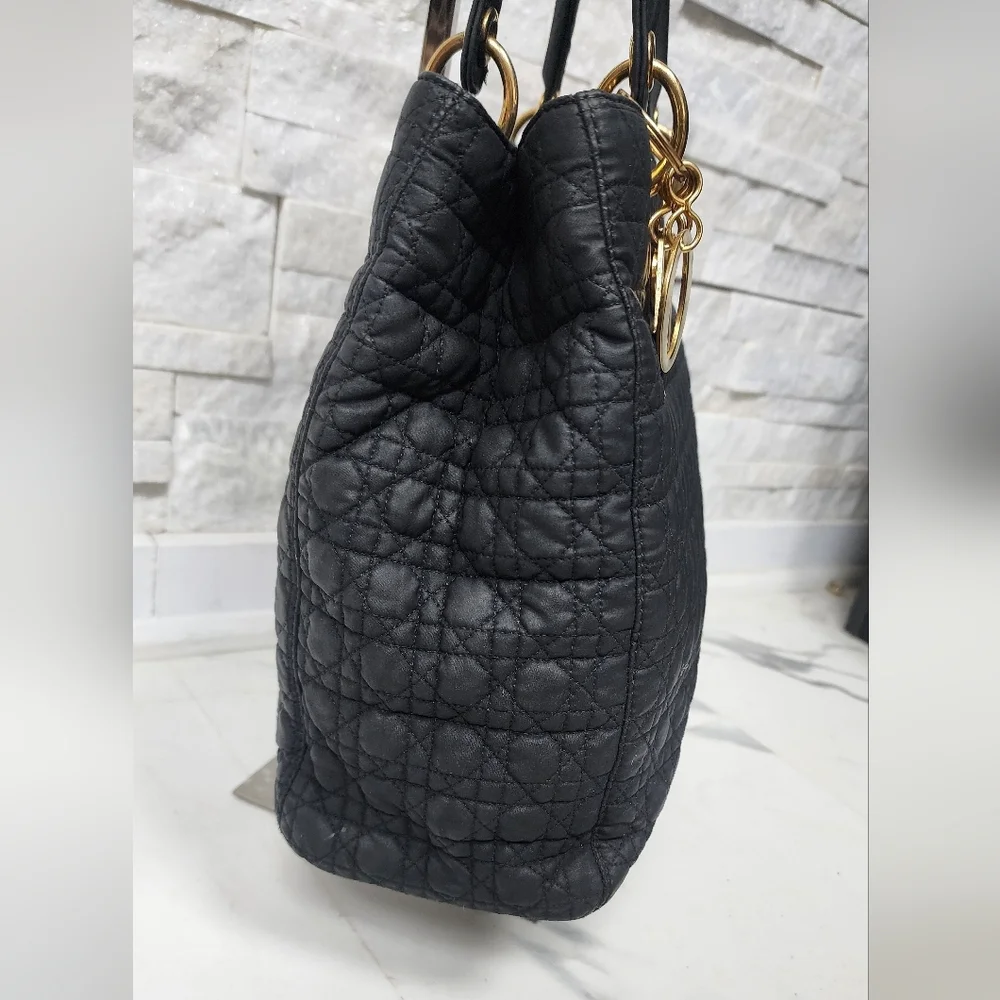 Lady Dior Medium - Picture 2 of 12